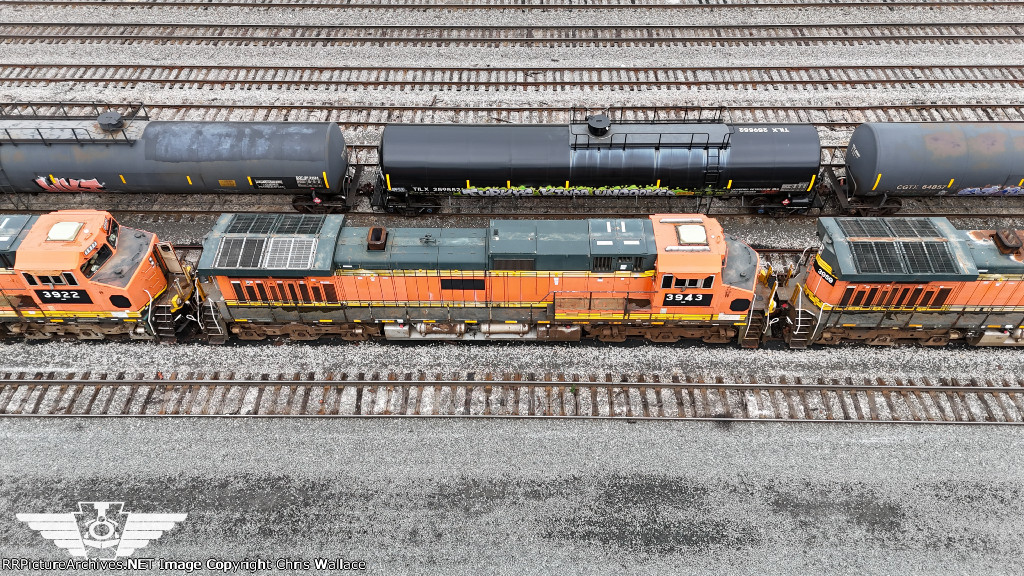 NS 3943